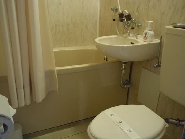 Western Twin Room