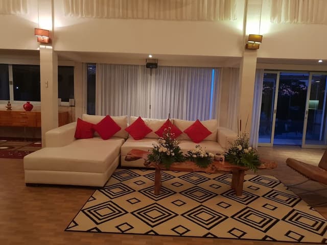 Villa, Multiple Bedrooms