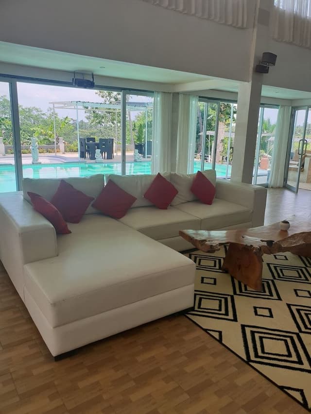 Villa, Multiple Bedrooms