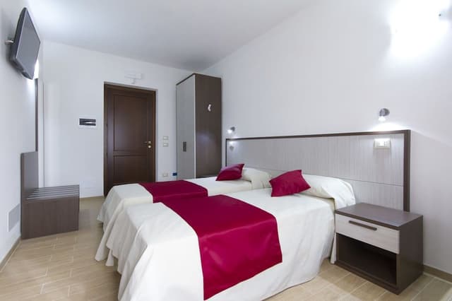 Deluxe Double or Twin Room, Sea View