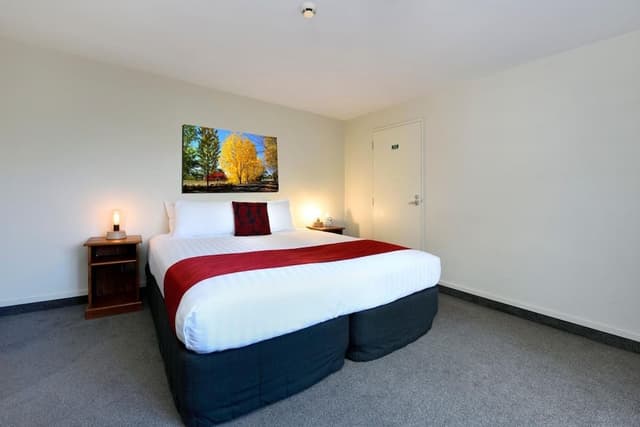 2 Bedroom Unit