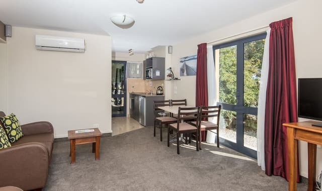 Executive Access Suite
