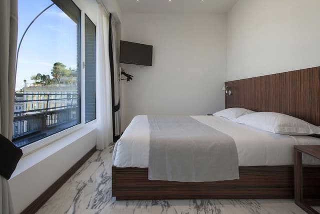 Classic Double or Twin Room, City View