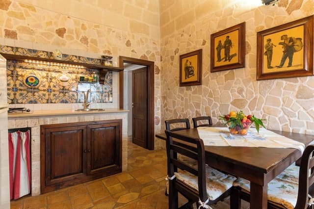Family Apartment, 2 Bedrooms, Kitchen, Garden View
