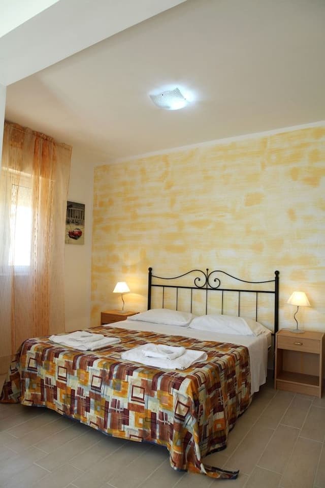 Classic Quadruple Room