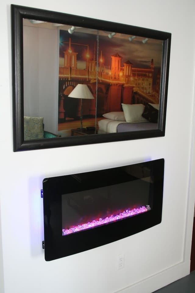 Luxury Loft, 1 Bedroom, City View, Corner