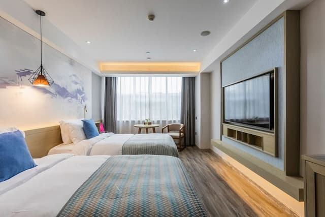 Comfort Room, Multiple Beds