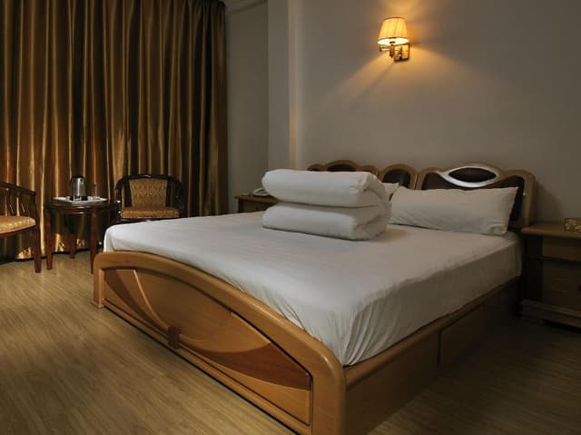 King Bed