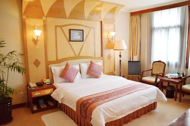 Superior Suite