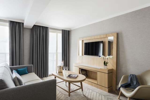 Junior Suite