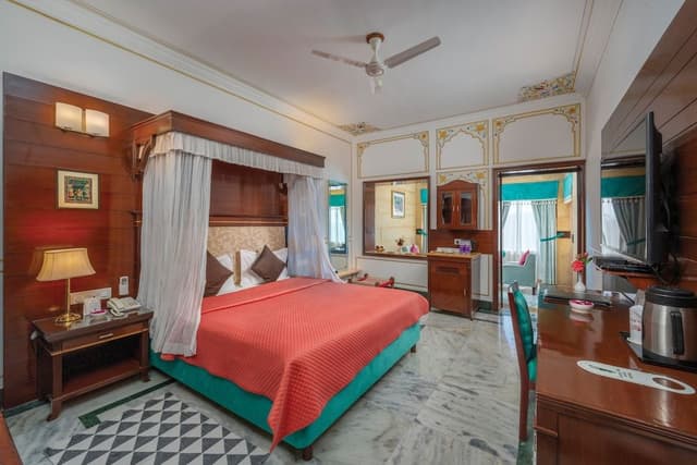 Junior Suite