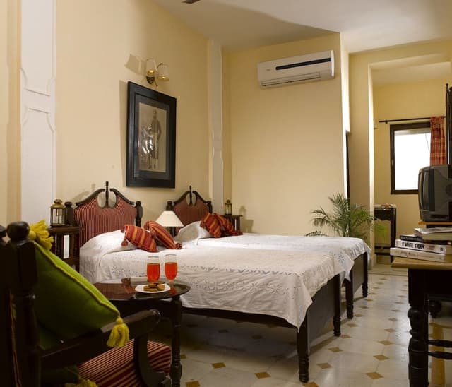 Royal Room