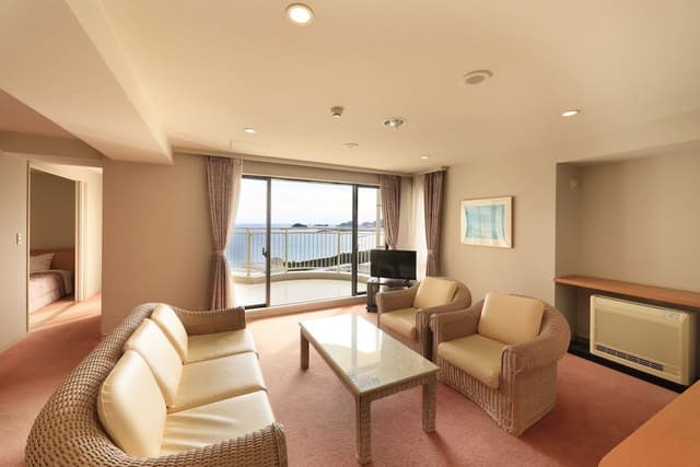 [Ocean View] Quadruple Room (Non-Smoking)