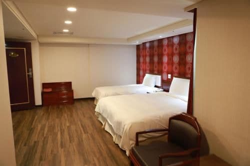 Triple Suite