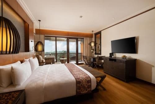 Premier Club Room
