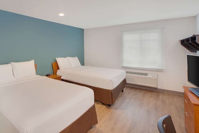Standard Room, 2 Double Beds, Smoking