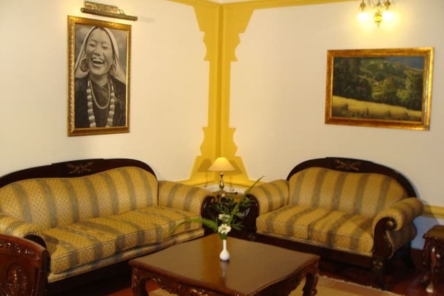 Royal Suite, 1 King Bed, Bathtub, Valley View