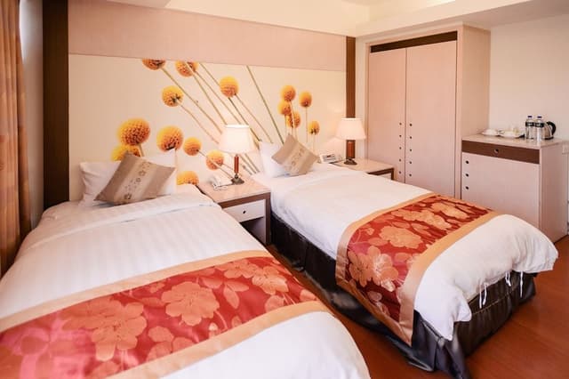 Business Twin Room