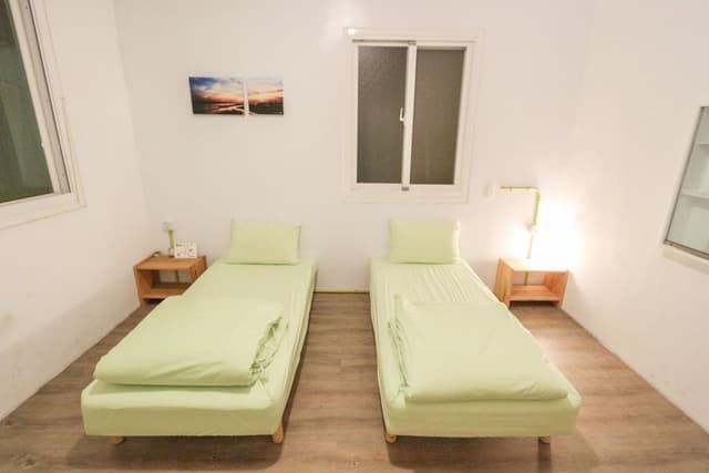 Basic Twin Room, 2 Twin Beds, Women only, Shared Bathroom