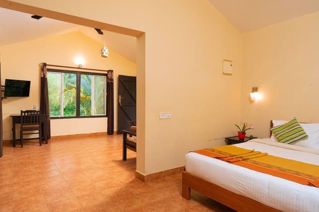 Deluxe Suite, Garden View