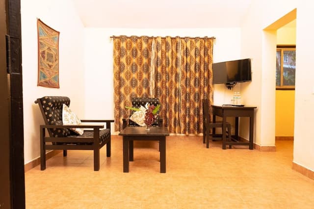 Deluxe Suite, Garden View