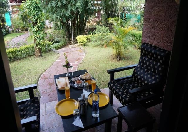 Suite with Garden View