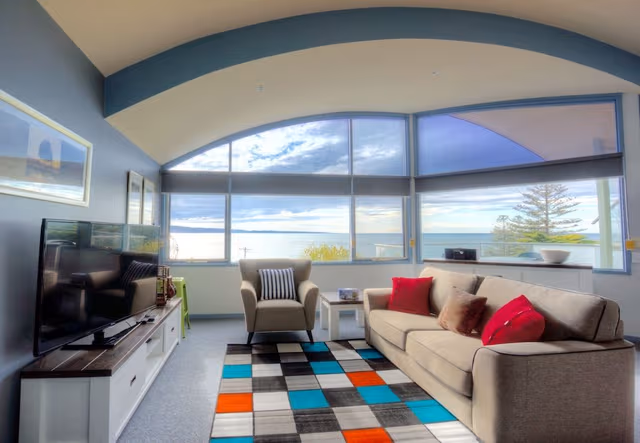 Superior Three Bedroom Apartment