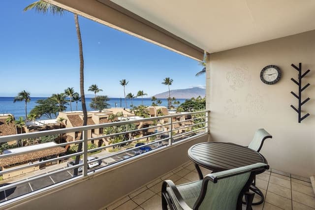 Condo, 1 King Bed with Sofa bed, Balcony, Ocean View (Kamaole Beach Royale 405)