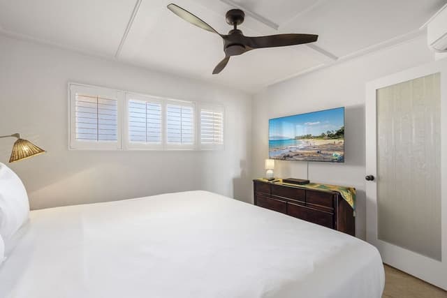 Condo, 1 King Bed with Sofa bed, Balcony, Ocean View (Kamaole Beach Royale 405)