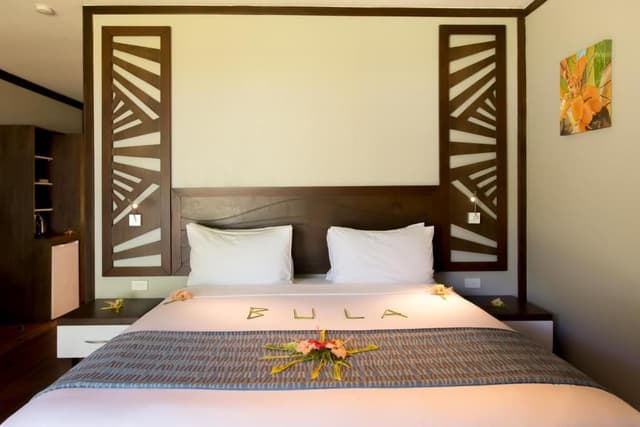 Deluxe Beachfront Bure
