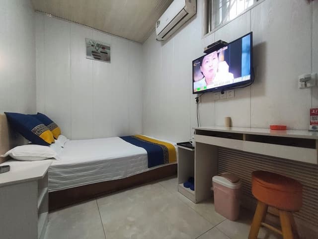 Economy Double Room