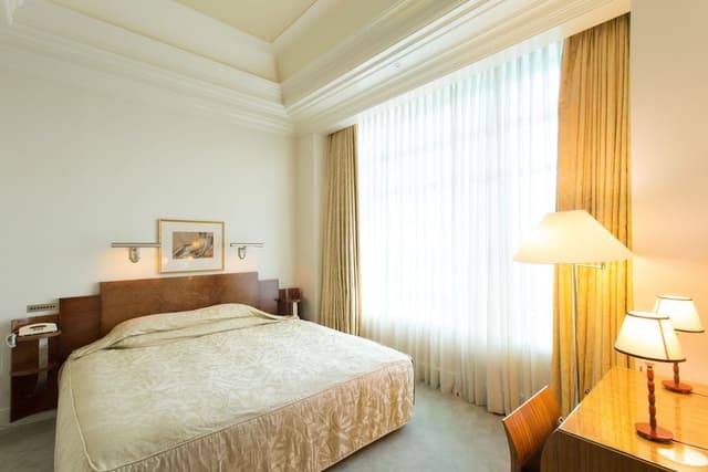 [Park Side] Royal Suite (1 King Bed), Non Smoking (69 sqm)