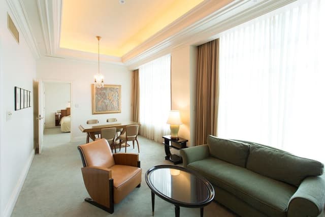 [Park Side] Royal Suite (1 King Bed), Non Smoking (69 sqm)