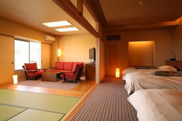 Special Room (8 tatami mat, triple bed, living room) Non Smoking