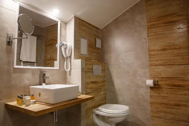 Two-Bedroom Apartment Lux