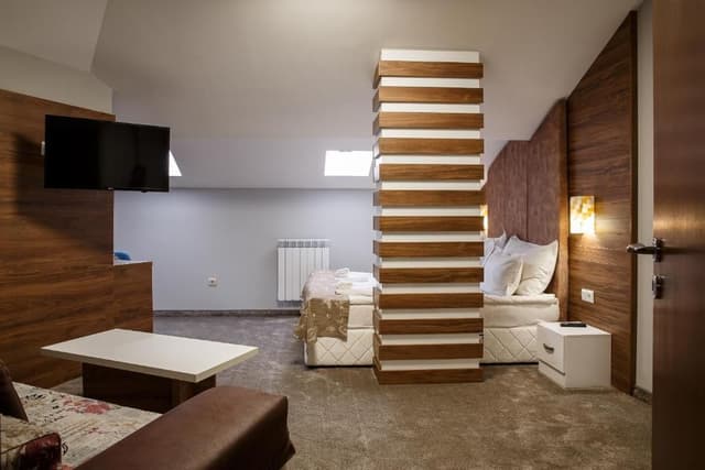 Two-Bedroom Apartment Lux