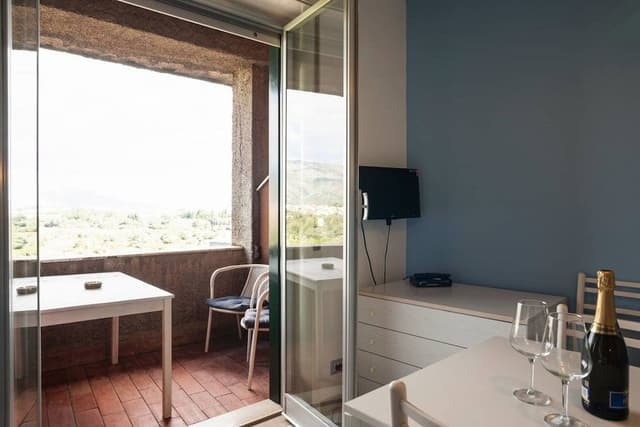 Standard Apartment, 1 Bedroom, Partial Sea View