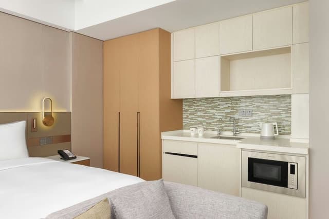 Room, 1 King Bed