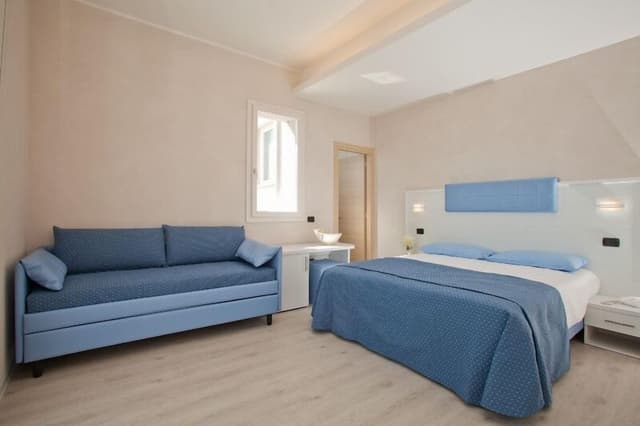 Double or Twin Room, Partial Sea View