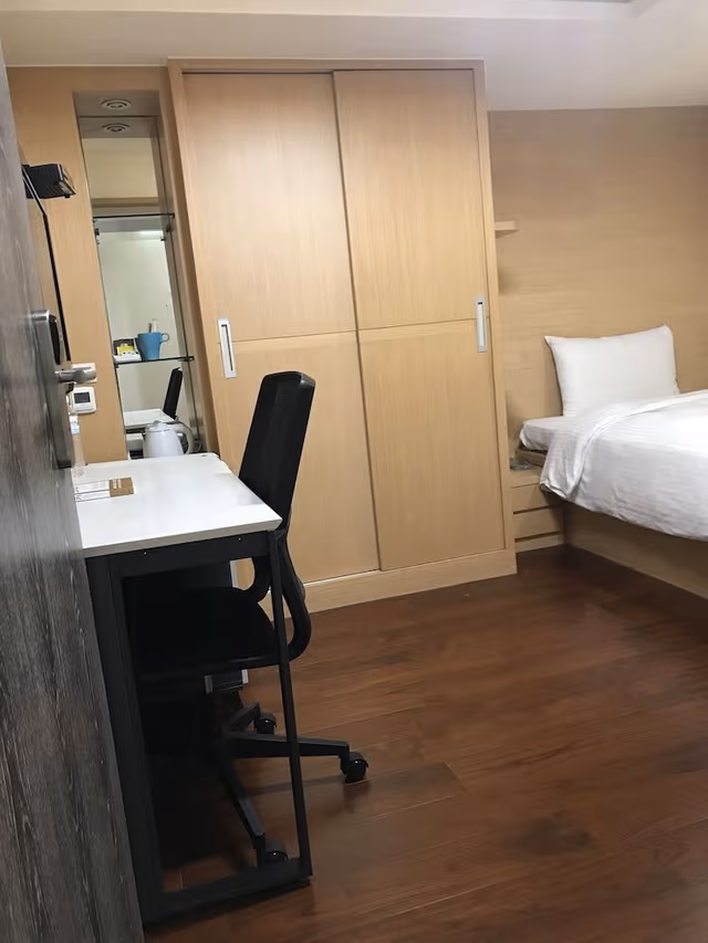 Economy Single Room