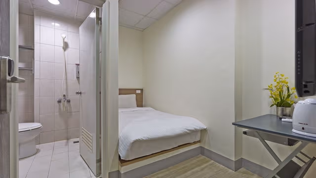 Economy Single Room