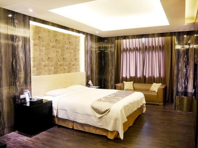 Classic Double Room