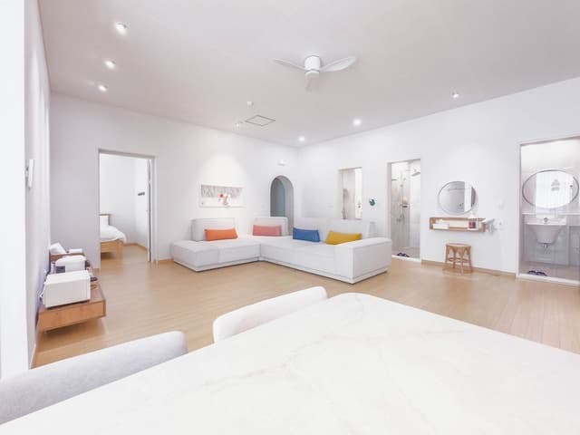 Pine Royal Suite