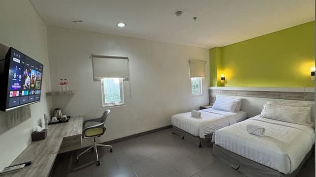 Deluxe Twin Room