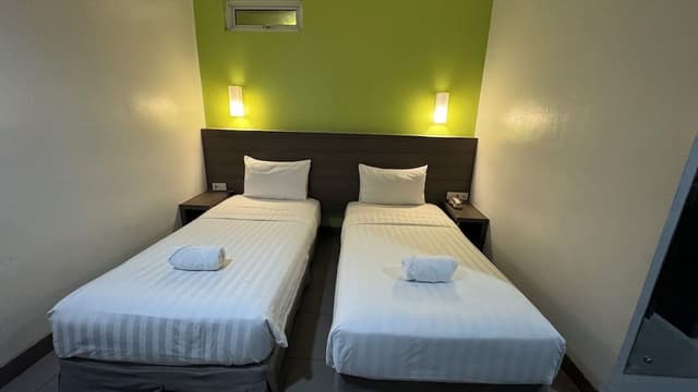 Standard Twin Room (No Window)