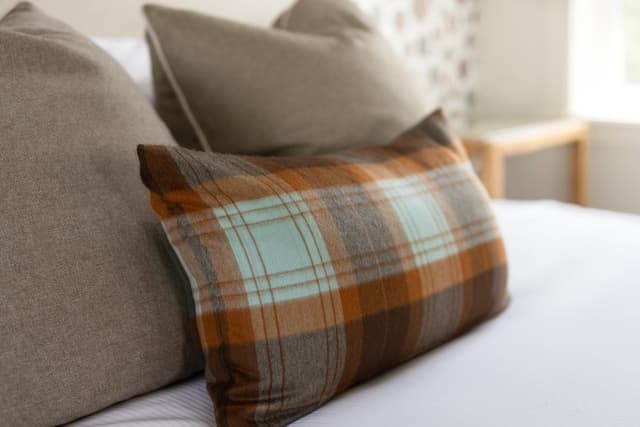 Bungalow, 1 King Bed (Dog Friendly | Adults only)