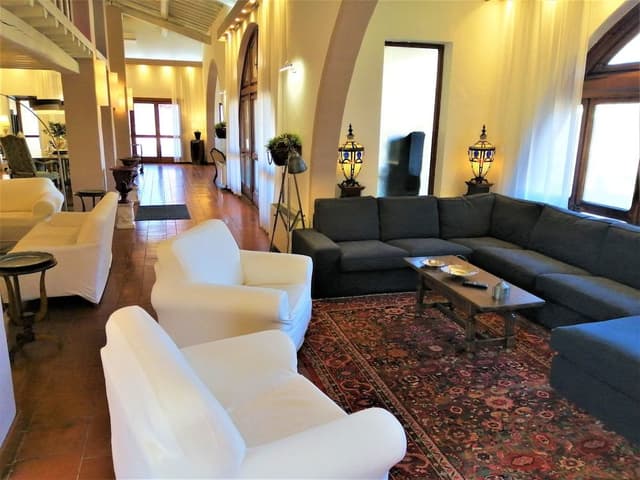 Luxury Villa, 5 Bedrooms, Private Pool, Hill View