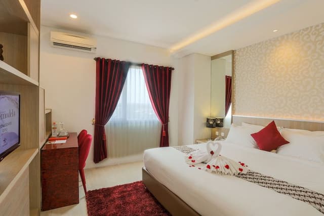 Executive Room