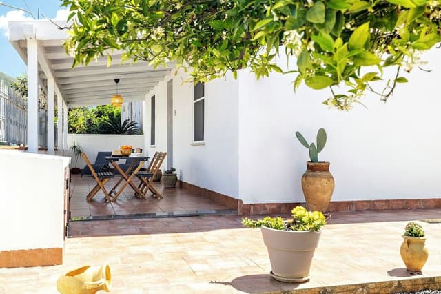 Family Apartment, 2 Bedrooms, Garden View