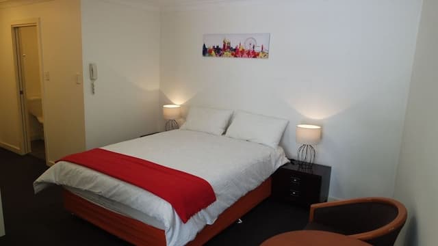 Deluxe Studio Suite